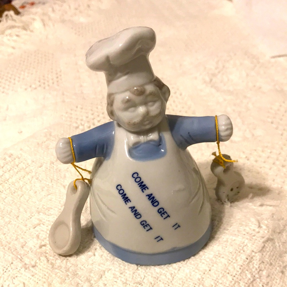 Dinner bell chef “come and get it” porcelain Art Deco Home Kitchen